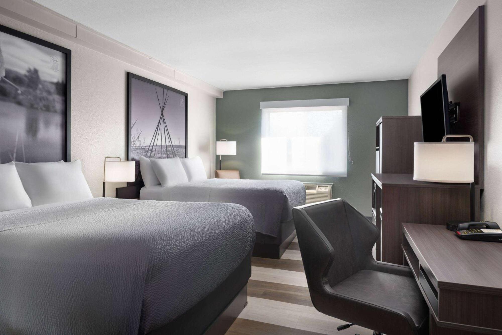 Super 8 By Wyndham Columbus Hotel Eksteriør billede